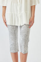 Verge Acrobat Bay 3/4 Pant | Pumice Print_Silvermaple Boutique