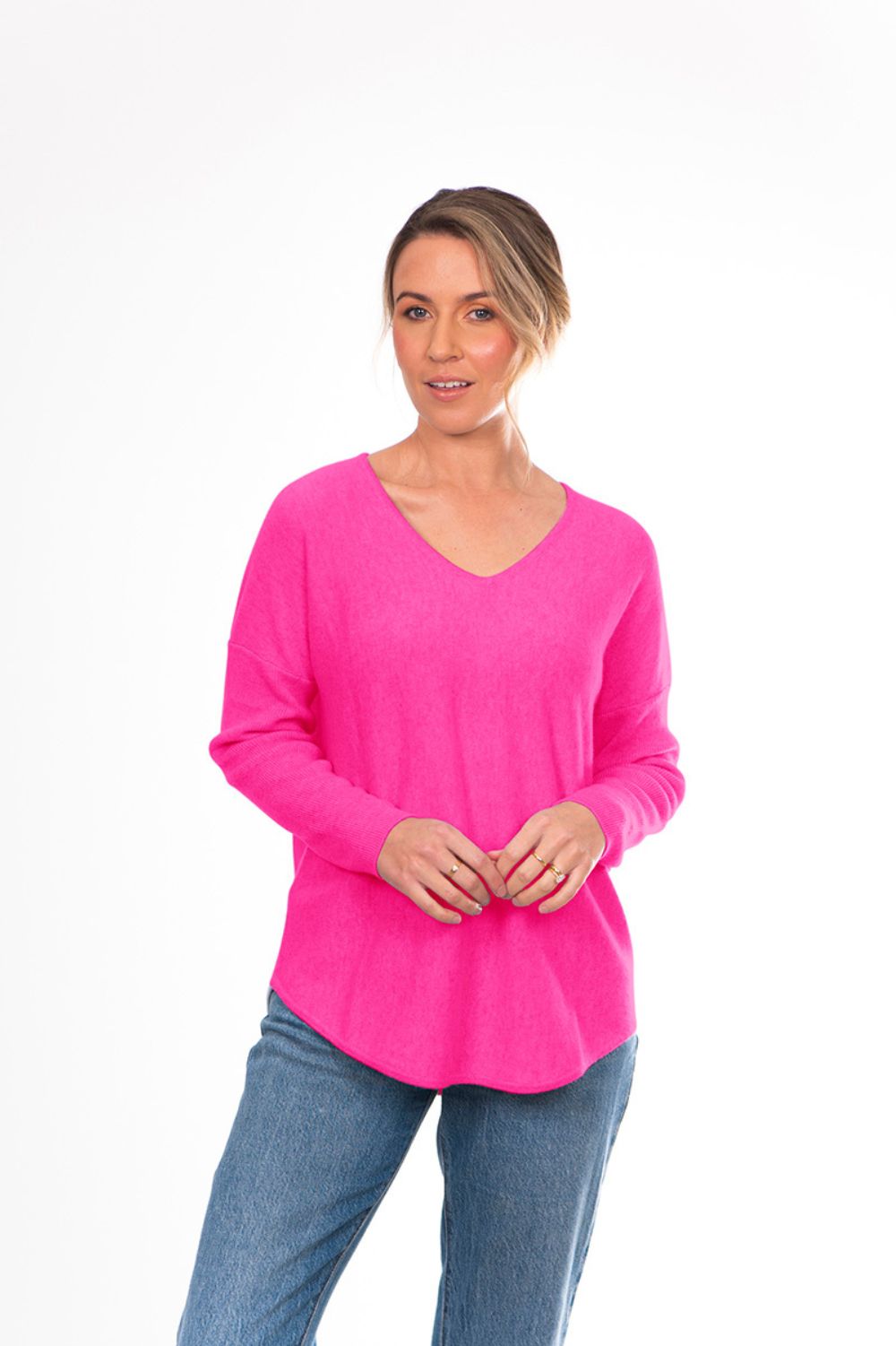 Bridge & Lord Queen Sofia Curved Hem Pullover | Pink Grapefruit_Silvermaple Boutique