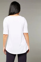 Tani Elbow Swing Tee | White 79765_Silvermaple Boutique