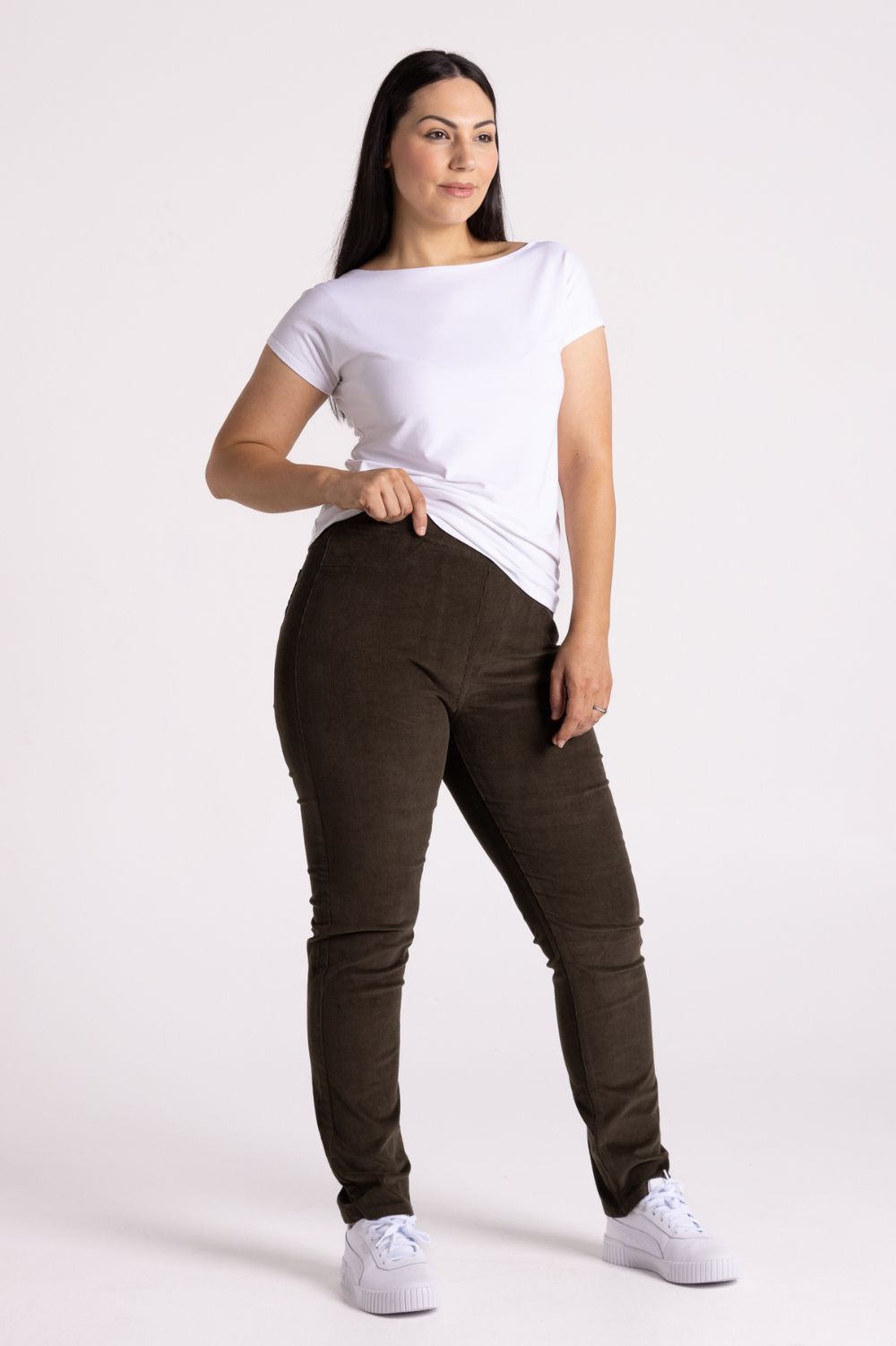 Silvermaple Boutique Eva Cord Pant | Walnut_Silvermaple Boutique