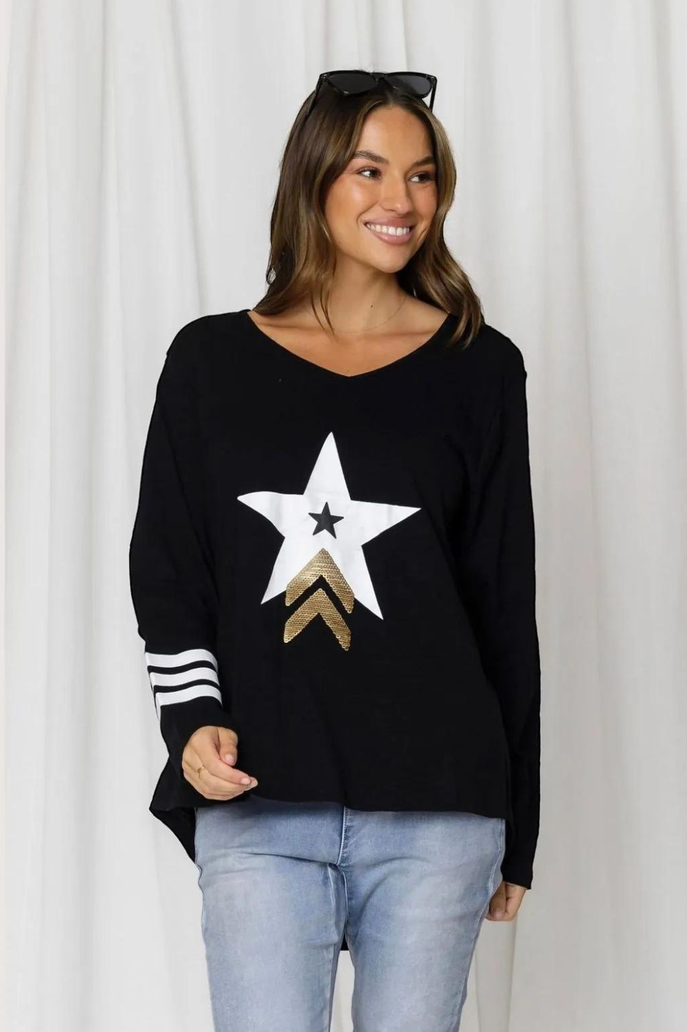 Fashion Express Nova Star Sequin Long Sleeve Top | Black_Silvermaple Boutique