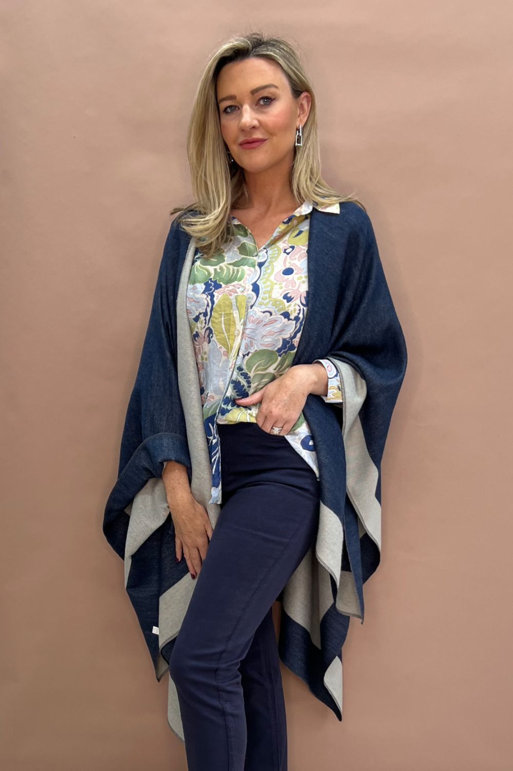 Gordon Smith Reversible Wrap | Navy_Silvermaple Boutique