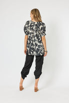 Hammock & Vine Ivy Top | Black_Silvermaple Boutique