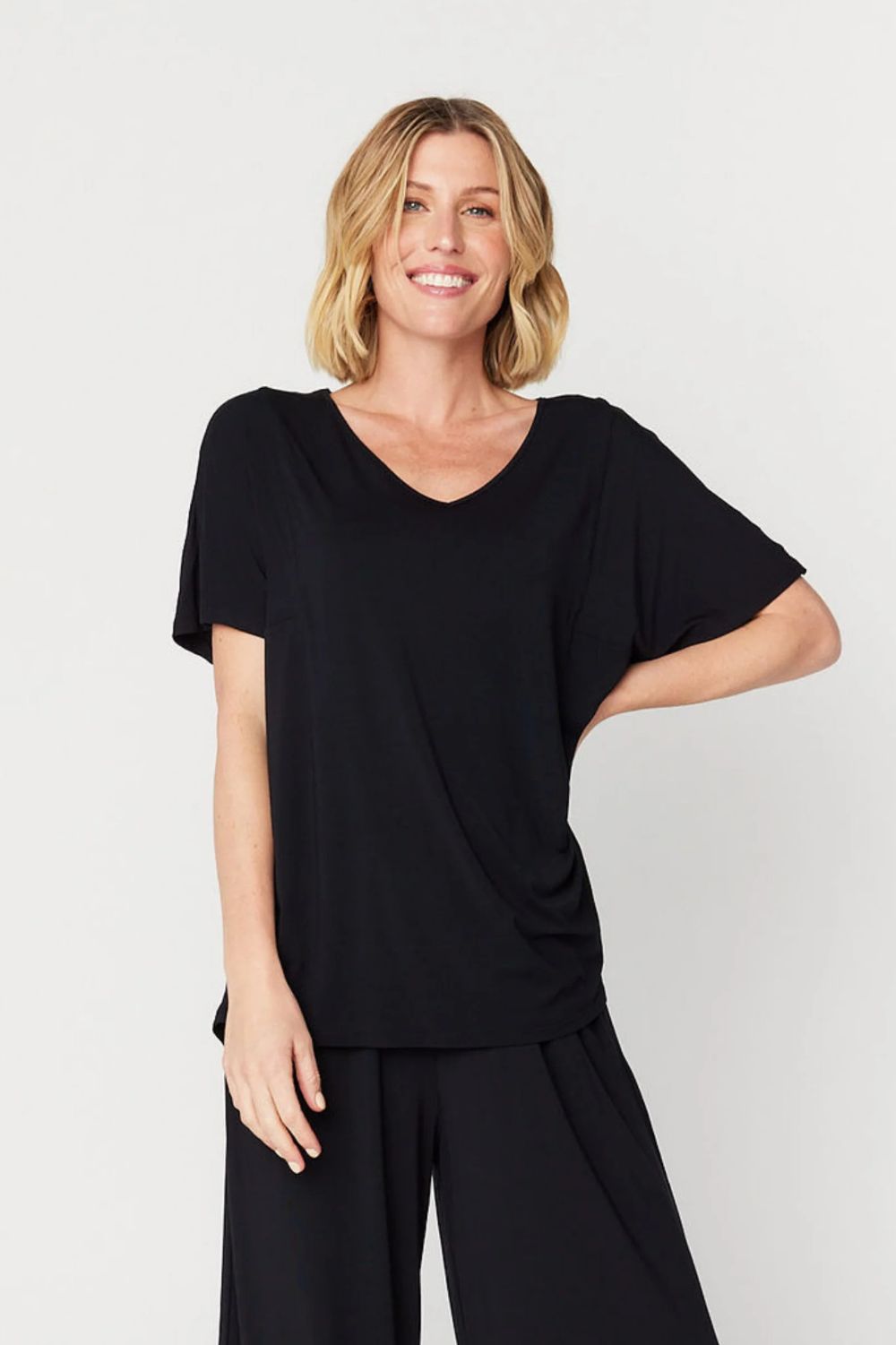 Tani Ivy Swing Tee | Black