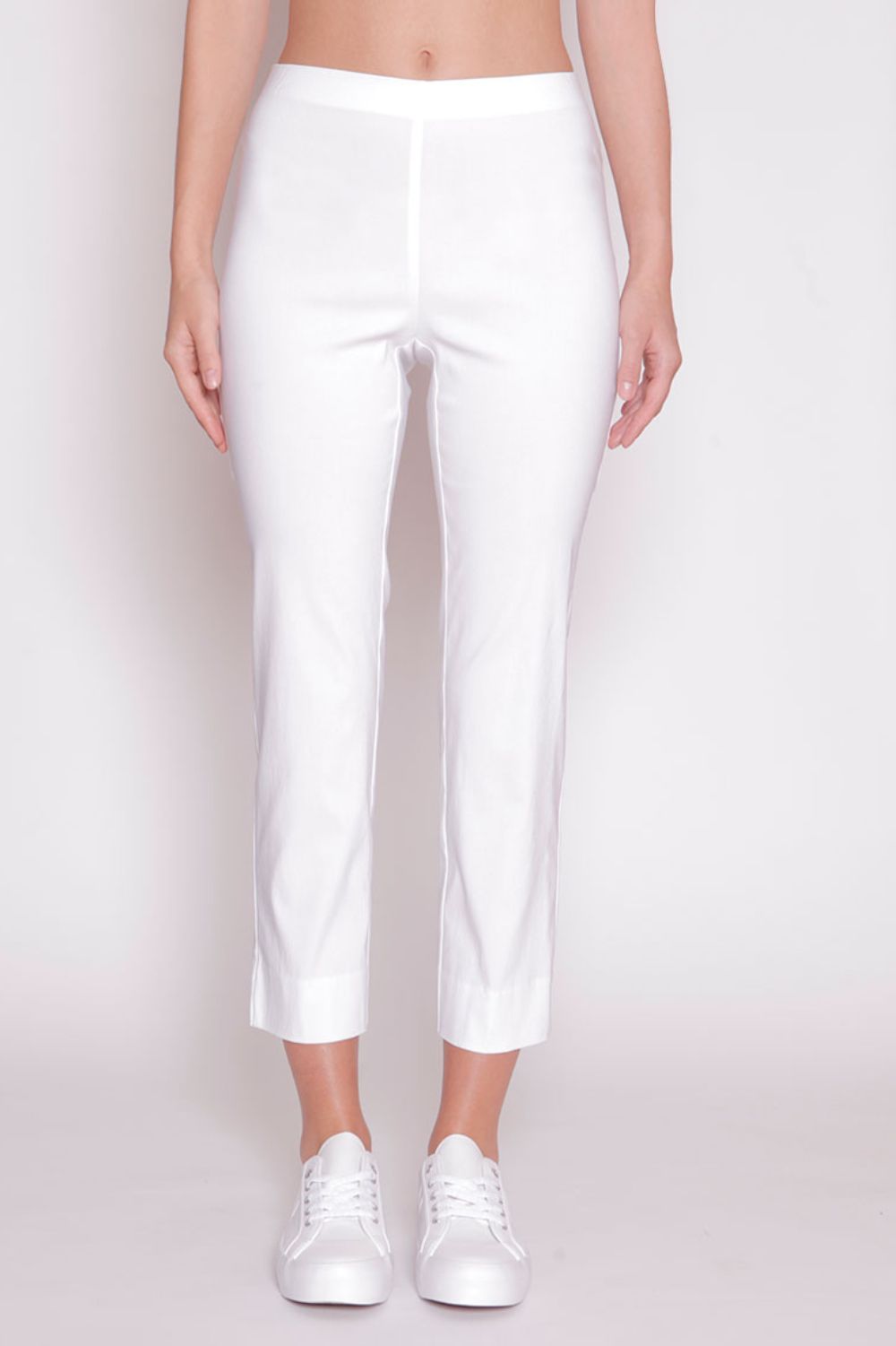 M.E.L Chaucer 3/4 Length Legging | White - Silvermaple Boutique