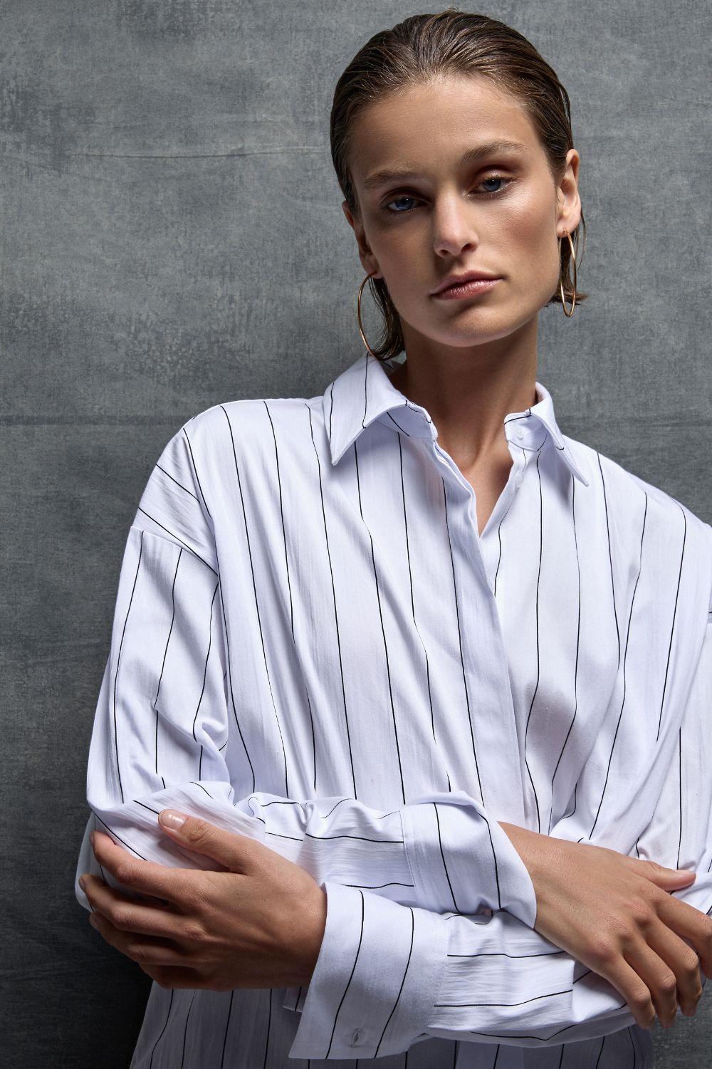 Mela Purdie Relaxed Mid Shirt | White/Black_Silvermaple Boutique