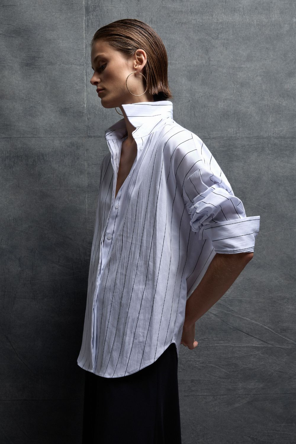 Mela Purdie Relaxed Mid Shirt | White/Black_Silvermaple Boutique