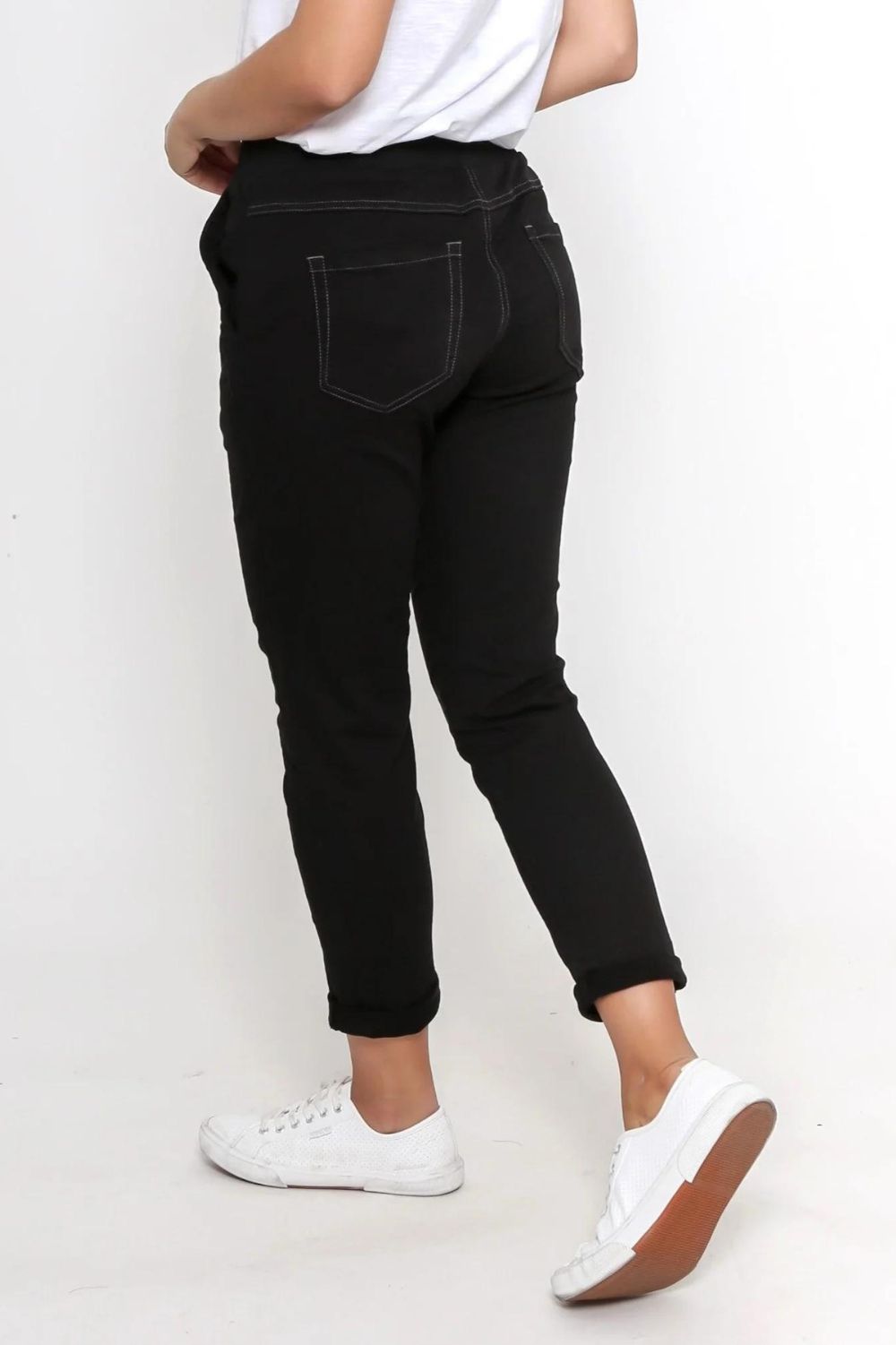 Monaco Jeans Riley Denim Jogger | Black_Silvermaple Boutique