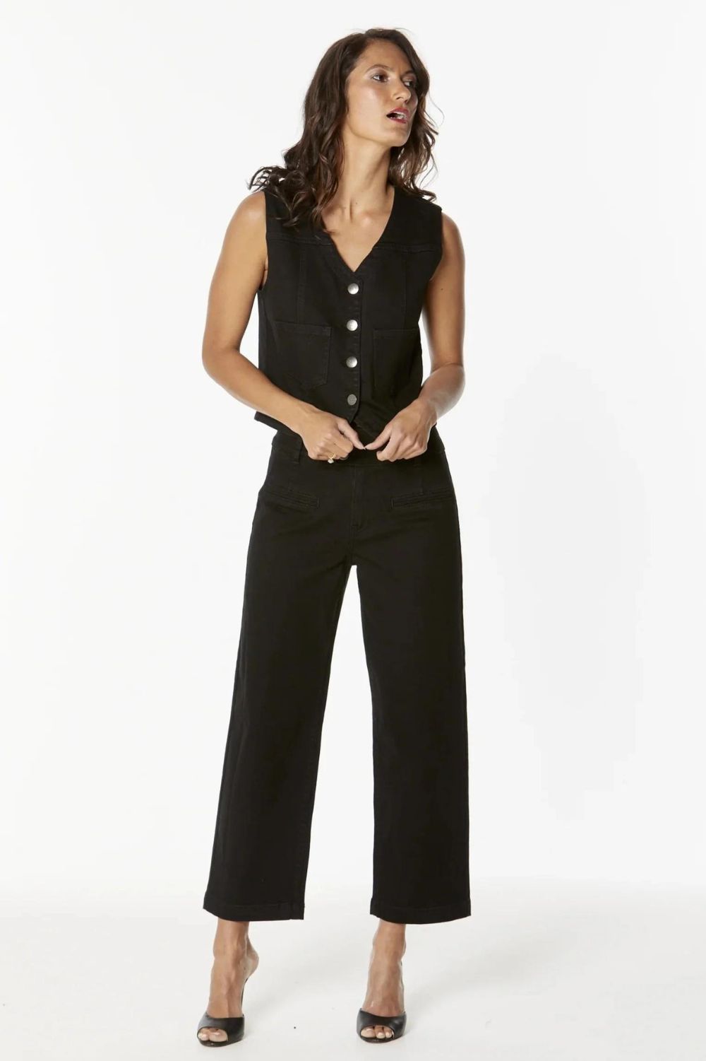 New London Jeans Christow Crop Jean | Black_Silvermaple Boutique