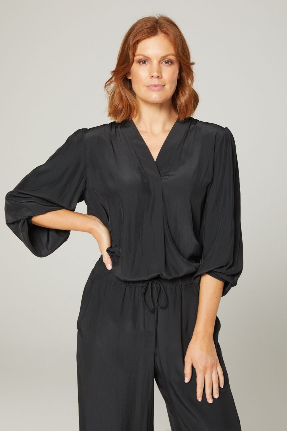 Philosophy Maple Billow Tunic | Black_Silvermaple Boutique