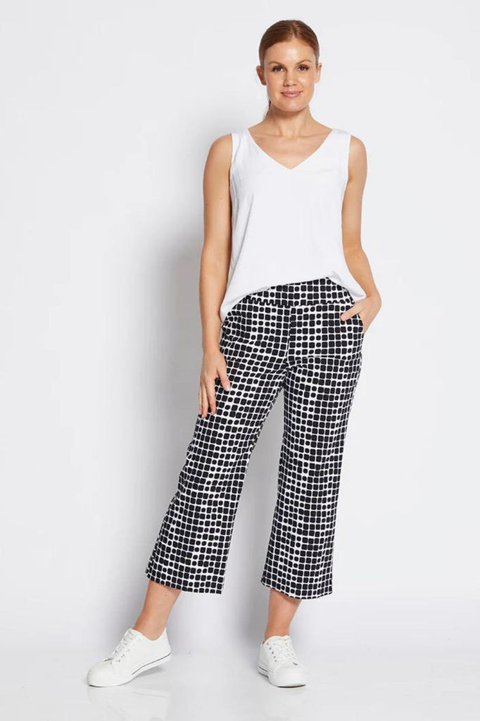 Philosophy Ticket 7/8 Culotte Pant | Black Stark_Silvermaple Boutique