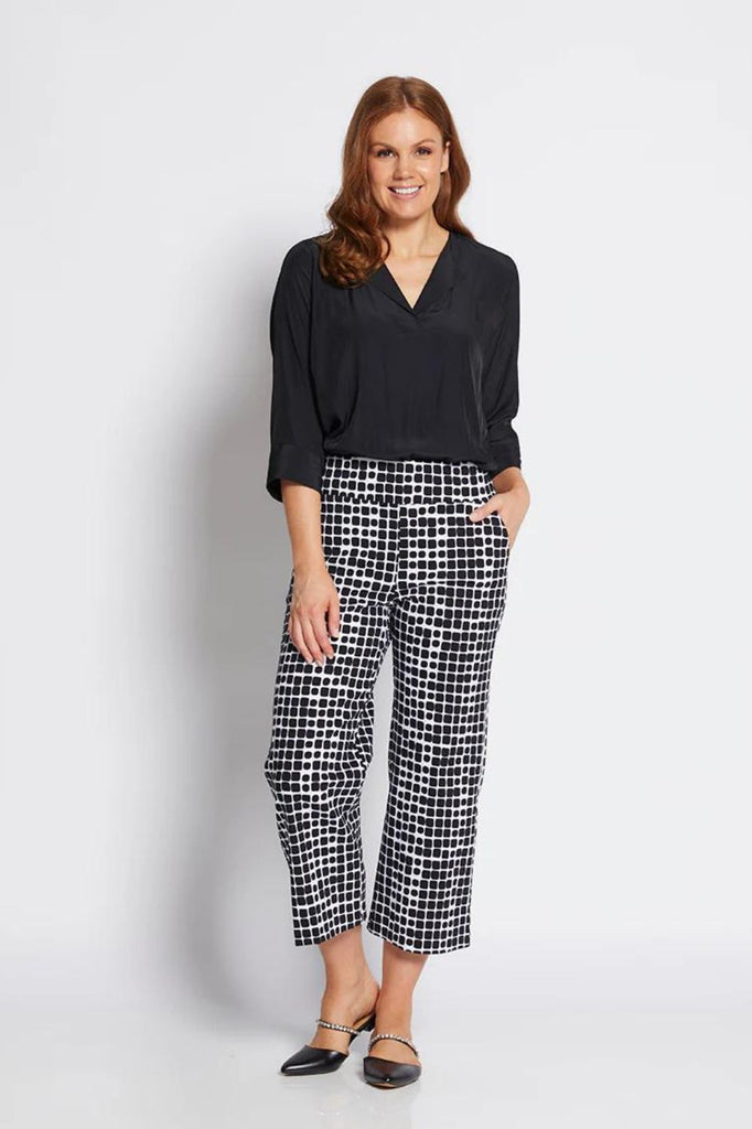 Philosophy Ticket 7/8 Culotte Pant | Black Stark_Silvermaple Boutique