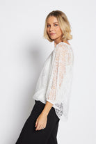 Philosophy Violetta Lace Billow Top | White_Silvermaple Boutique