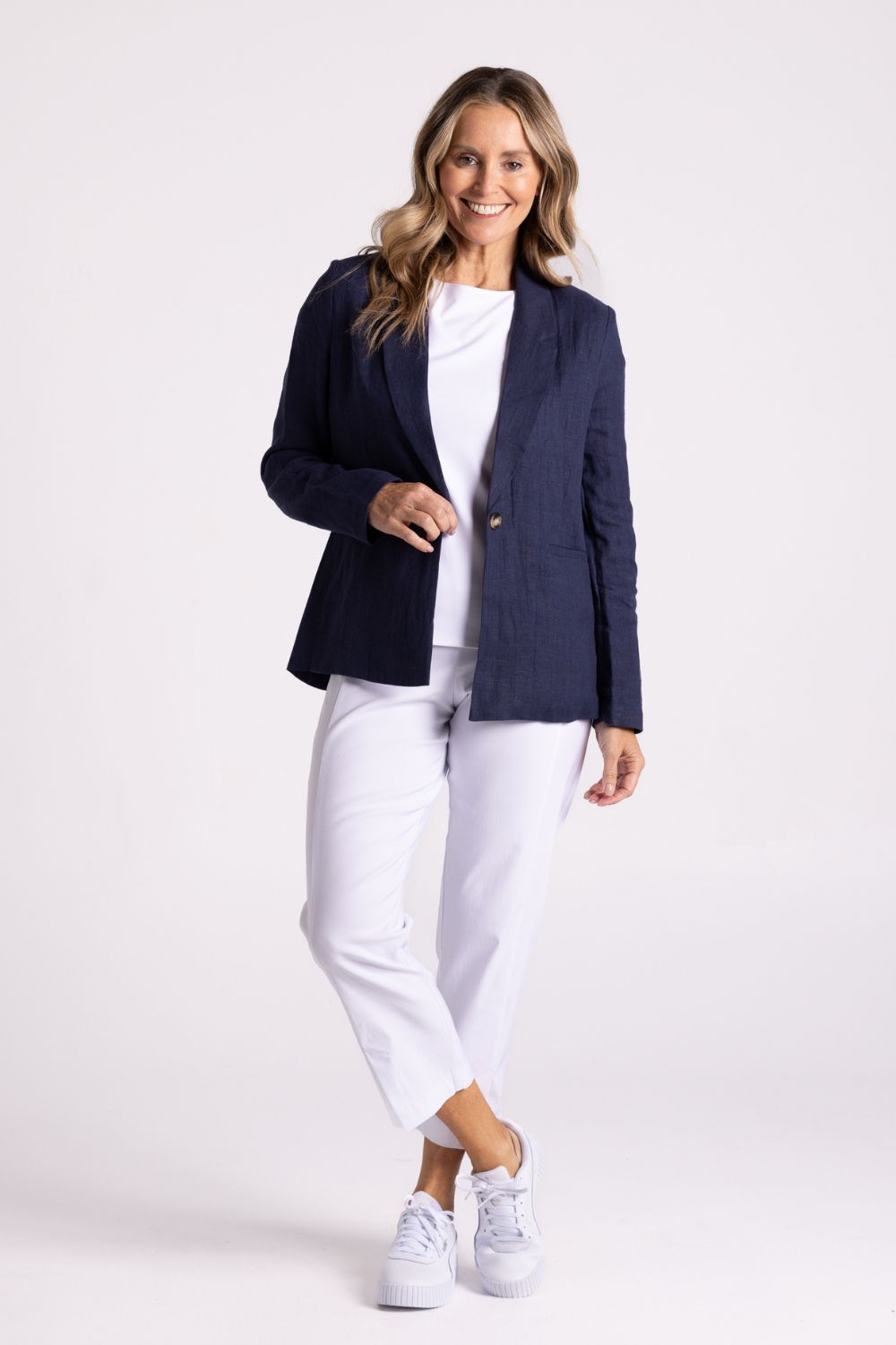 Silvermaple Collection Miranda Linen Blazer | Navy