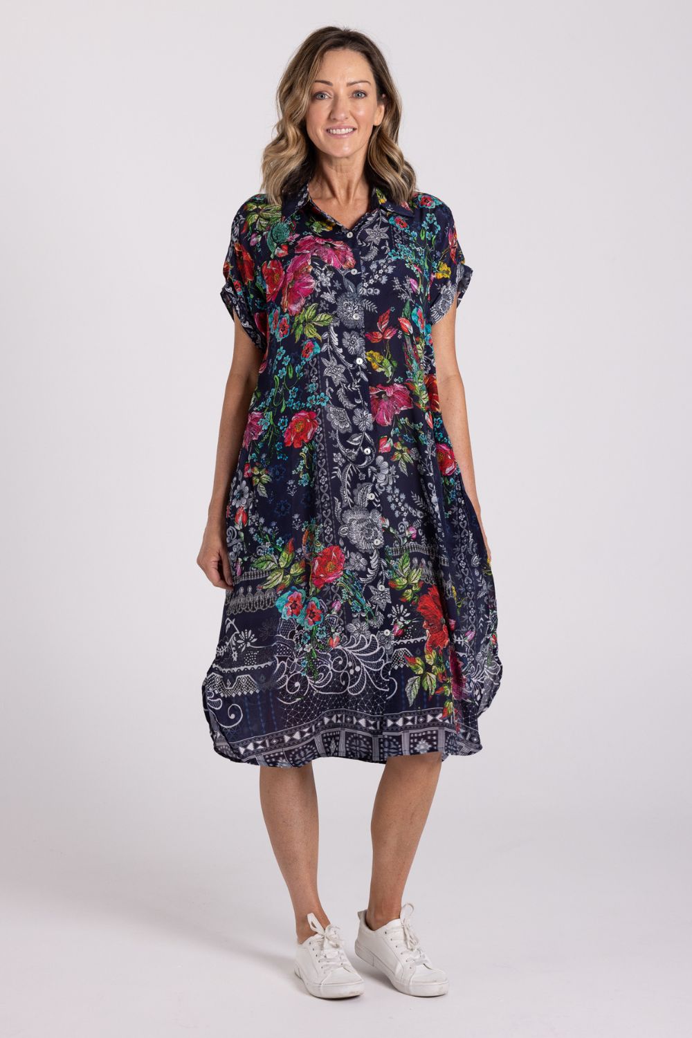 Silvermaple Collection Grace Button Dress | Navy Bloom