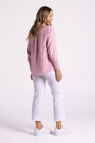 Silvermaple Collection Carrie Linen V-Neck Top | Pink