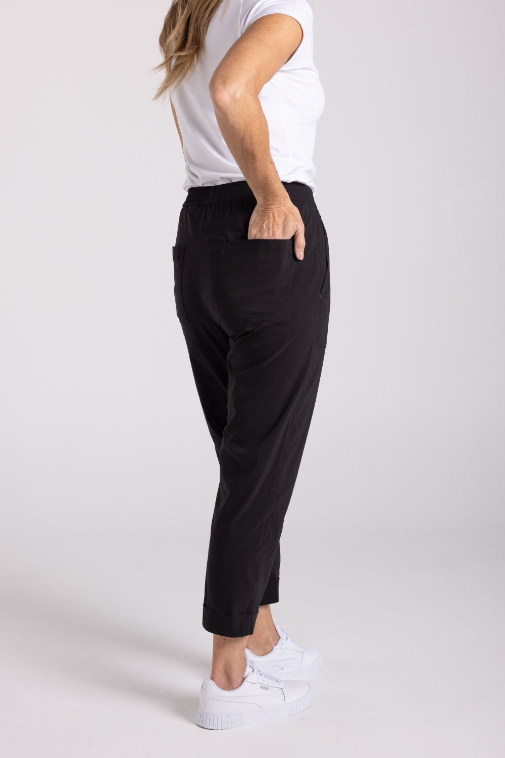 Silvermaple Collection The Ultimate 7/8 Cuff Pant | Black