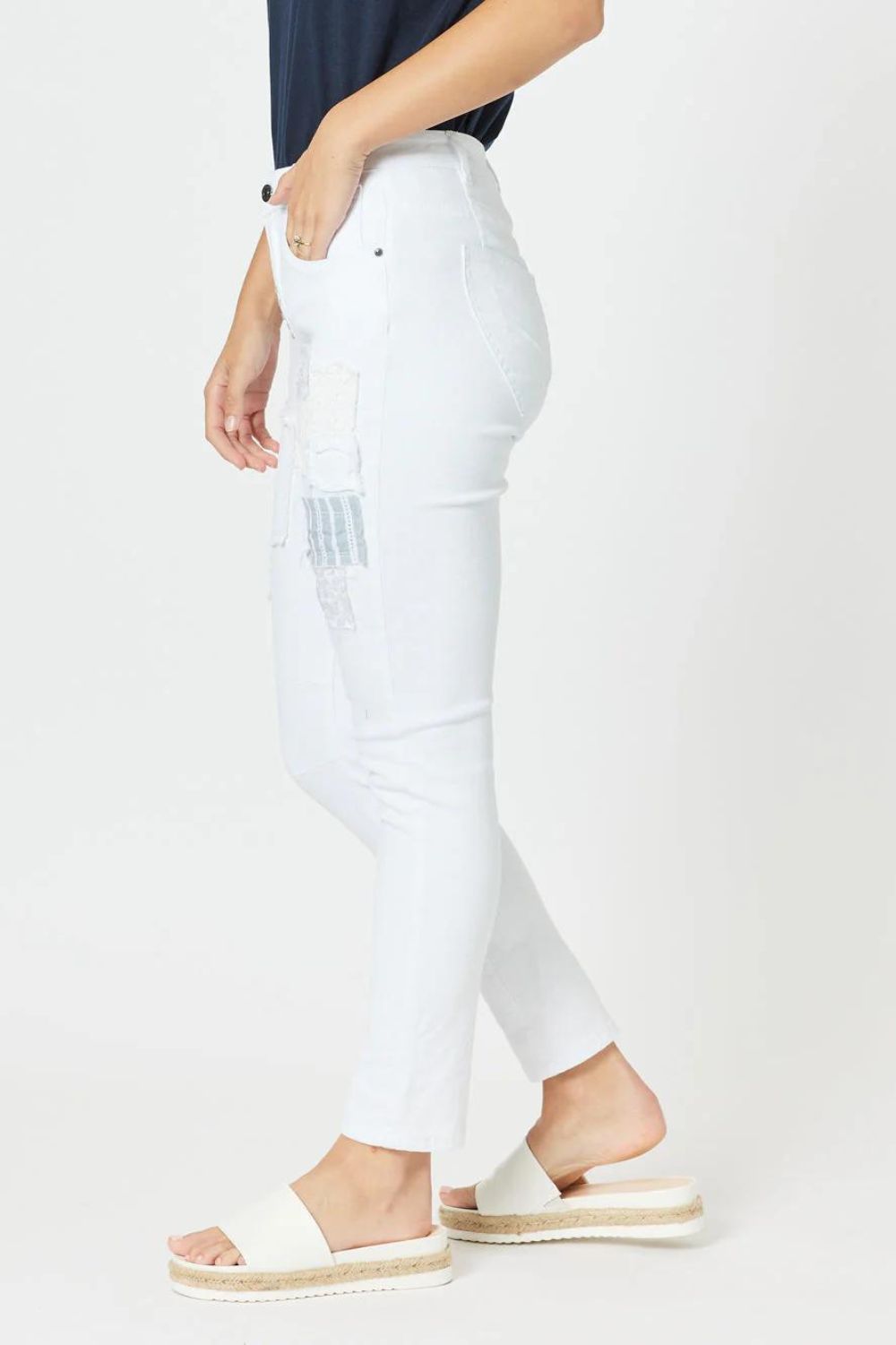 Threadz & Clarity Taylor Patch Jeans | White_Silvermaple Boutique