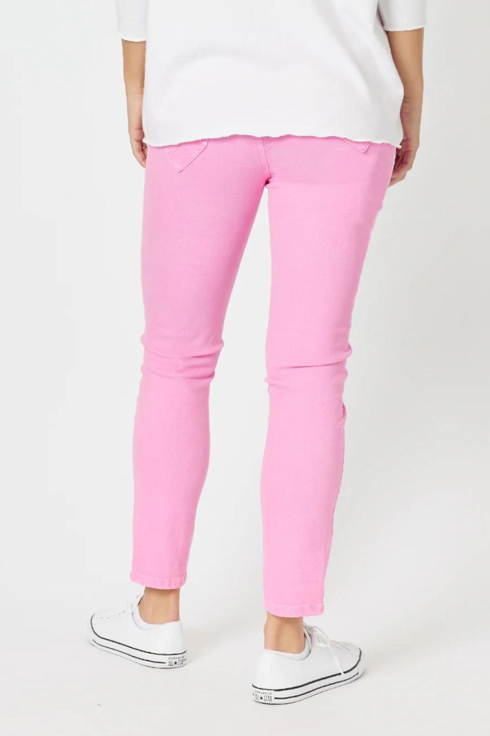 Threadz & Clarity Taylor Patch Jeans | Flamingo_Silvermaple Boutique