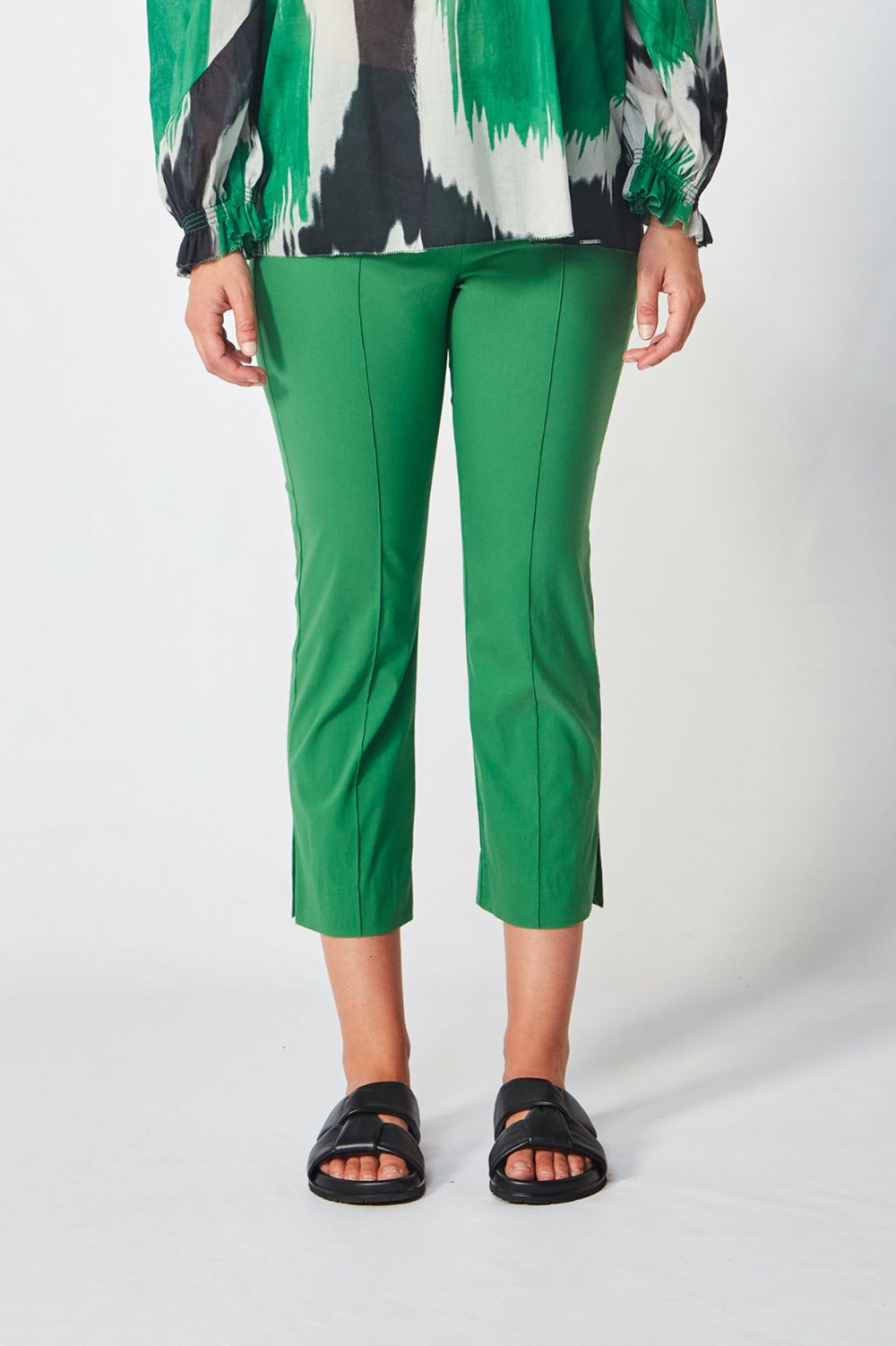 Verge - Acrobat 7/8 Pant | Apple - Pants - Silvermaple Boutique 