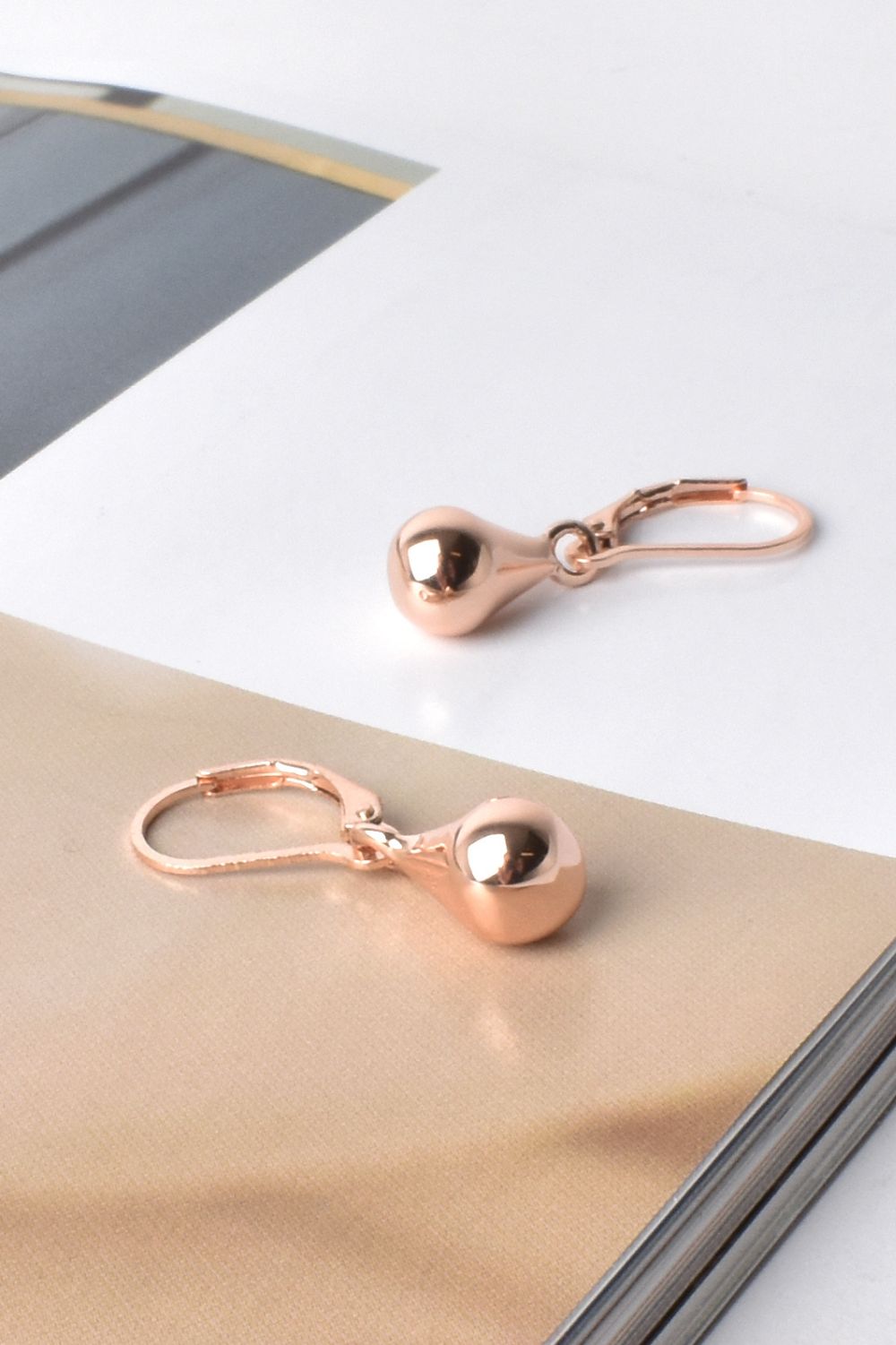 Adorne Teardop earring | Rosegold_Silvermaple Boutique