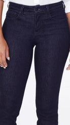 NYDJ Marilyn Straight Jeans | Rinse_Silvermaple Boutique