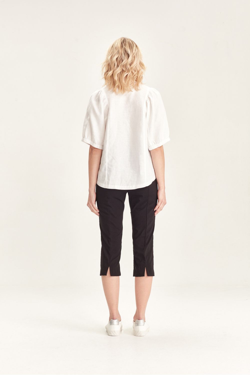 Verge - Acrobat 3/4 Pant | Black - Pants - Silvermaple Boutique 