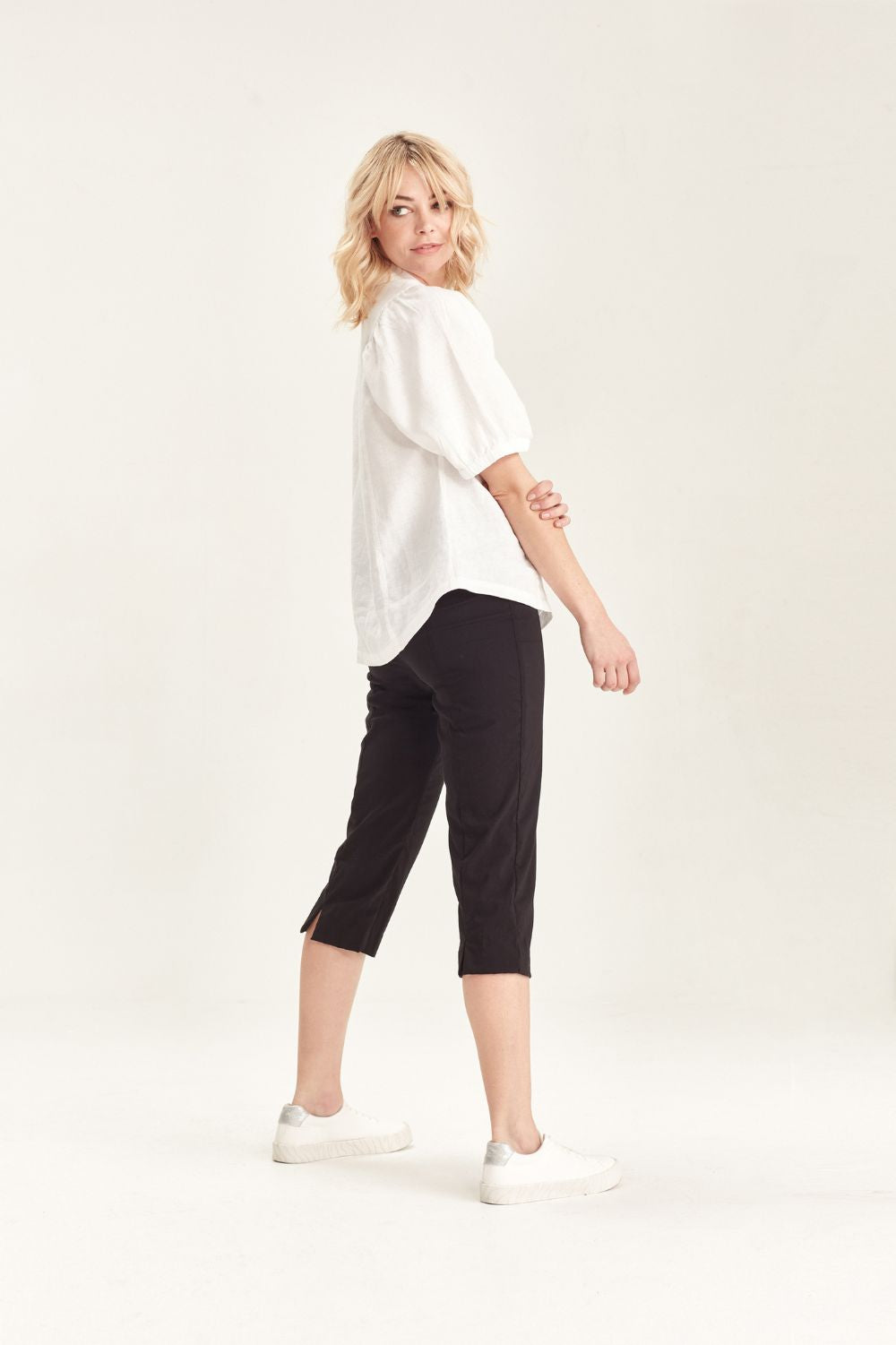 Verge Acrobat 3/4 Pant | Black_Silvermaple Boutique